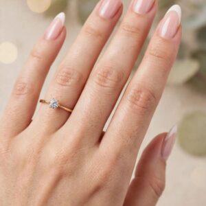 R320 ANILLO CON CRISTAL PEQUEÑO