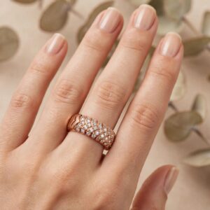 R336 ANILLO CON DISEÑO Y BRILLOS