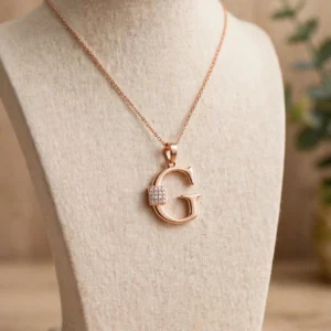 DJ153 DIJE DE INICIAL "G" GRANDE 18K