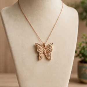 DJ184 DIJE DE MARIPOSA MEDIANA 18K