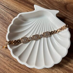 P18058 PULSERA DE TRES CUADROS DE CRISTALES