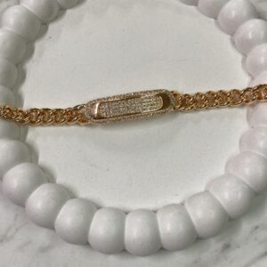 P18044 PULSERA  DE PLACA REDONDEADA CON BRILLOS