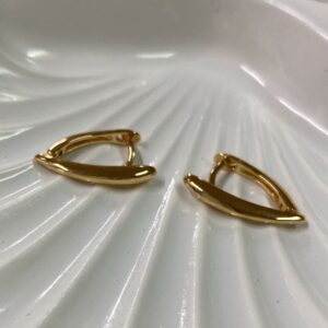 A18303 ARETES LISO 18K