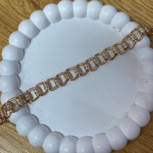 P18189 PULSERA CON ESLABONES CUADRADOS DIAMANTADOS 18K 17CM