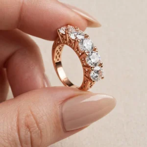 18020 ANILLO CHURUMBELA CON PIEDRAS GRANDES 18K