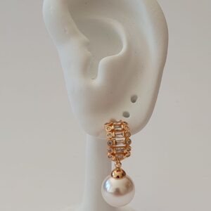 A18413 ARETES DIAMANTADOS CON PERLAS 18K