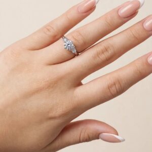 R0018 ANILLO RODIO AJUSTABLE CON PIEDRA