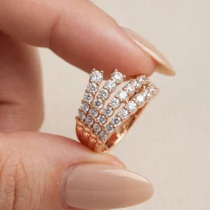 18022 ANILLO DE LINEAS DE CRISTALES 18K