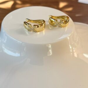 A140034 ARRACADA CON X DE CRISTALES 14K