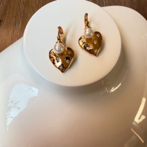 A18688 ARETE CON PERLA Y CORAZON COLGANTE  CON BRILLOS 18K