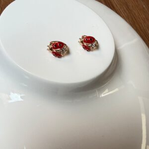 A18659 ARETE CATARINA CON BRILLOS 18K.