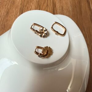 A18747 ARETE DE 3 PIEZAS 18K