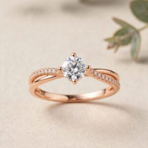 18077 ANILLO CON PIEDRA Y BRILLOS 18K