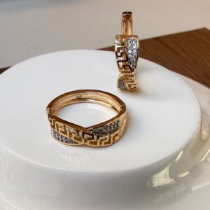 A18799 ARRACADA GRANDE DETALLES GRECO Y KRYSTAL