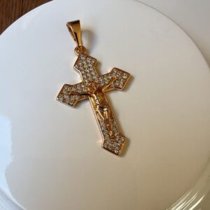 D18025 DIJE CRUZ CON KRYSTALES PEQUEÑOS 3.5 X 2CMS