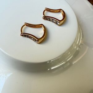 A18797 ARRACADA CHICA CON KRYSTALES