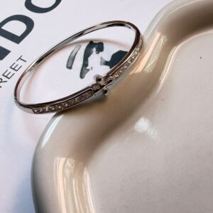 BR018 BRAZALETE CON BRILLOS 60MM RODIO