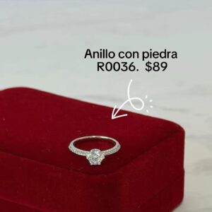 R0036 ANILLO CON PIEDRA Y BRILLOS A LOS LADOS RODIO