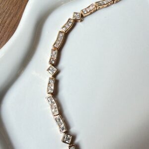 P18358 PULSERA CON CRISTALES RECTANGULAR  Y ROMBO 17CM 18K