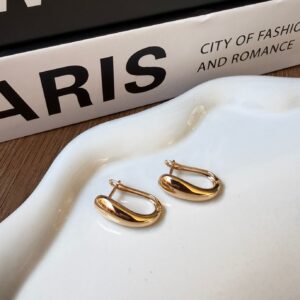 A18874 ARETE LISO TIPO GOTA 18K