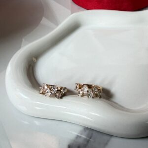 A18876 ARETE CON PIEDRAS 18K