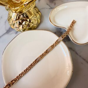 P18379 PULSERA DE ESLABONES CON DETALLES DE BRILLOS 17CM 18K