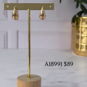 A18991 ARETE FORMA DE GOTA CON LINEA DE BRILLOS 18K