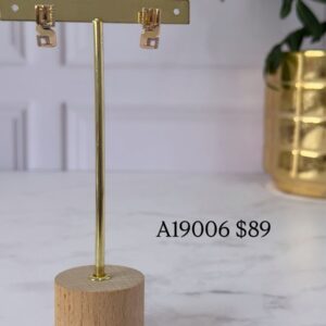 A19006 ARETE DISEÑO GEOMETRICO CON BRILLOS 18K