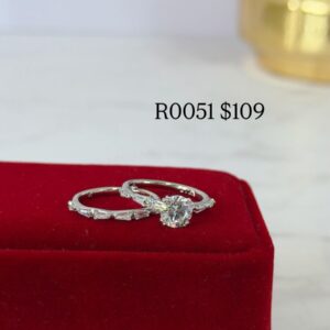R0051 PAR DE ANILLOS CON CIRCONIA RODIO