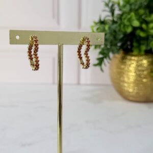 A140049 ARETE FORMA DE CORAZON CON BRILLOS NARANJA 14K