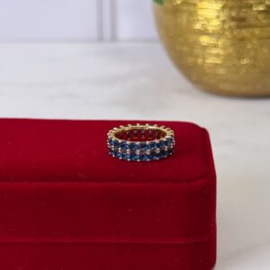 18119 ANILLO CON PIEDRAS AZULES 18K