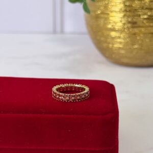 18116 ANILLO CON PIEDRAS COLOR NARANJA CON BRILLOS 18K
