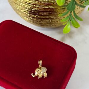 D18053 DIJE DE ELEFANTE CON BRILLOS 18K