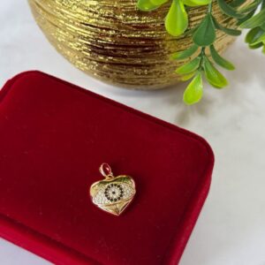 D18068 DIJE DE CORAZON CON OJO TURCO 18K