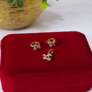 J18036 DIJE Y ARETES DE CEREZA CON BRILLOS 18K