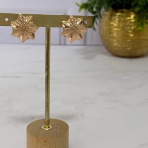 A181185 ARETE DE BOTON DISEÑO TEXTURIZADO 18K