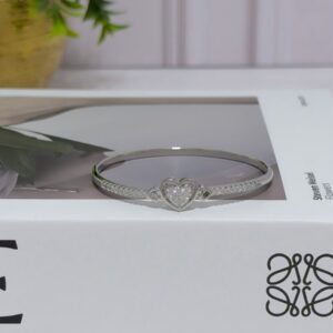 BR026 BRAZALETE CORAZON CON BRILLOS AL CENTRO 57MM RODIO
