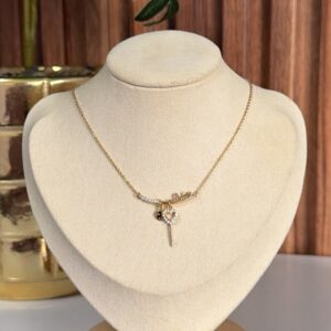 C18374 CADENA CON DIJE DE LLAVE 18K 42+5CM