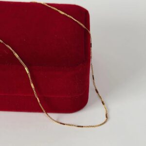 C18420 CADENA DELGADA TIPO CAJA 18K 45CM