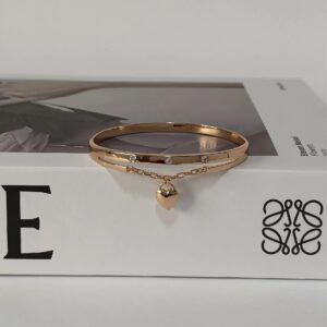 B18071 BRAZALETE CON CORAZON COLGANTE 18K 57MM