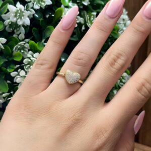 14004 ANILLO CON CORAZON DIAMANTADO 14K