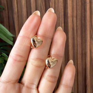 A181269 ARRACADA PEQUEÑA CON CORAZON LISO 18K