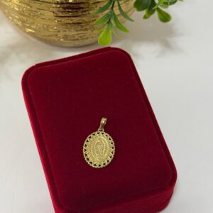 D14019 DIJE DE LA VIRGEN  CON CORAZONES 14K